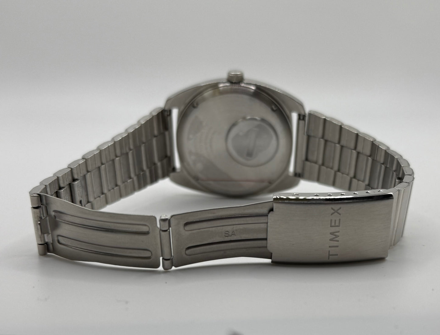 Timex Q Enigma 1975 Reissue