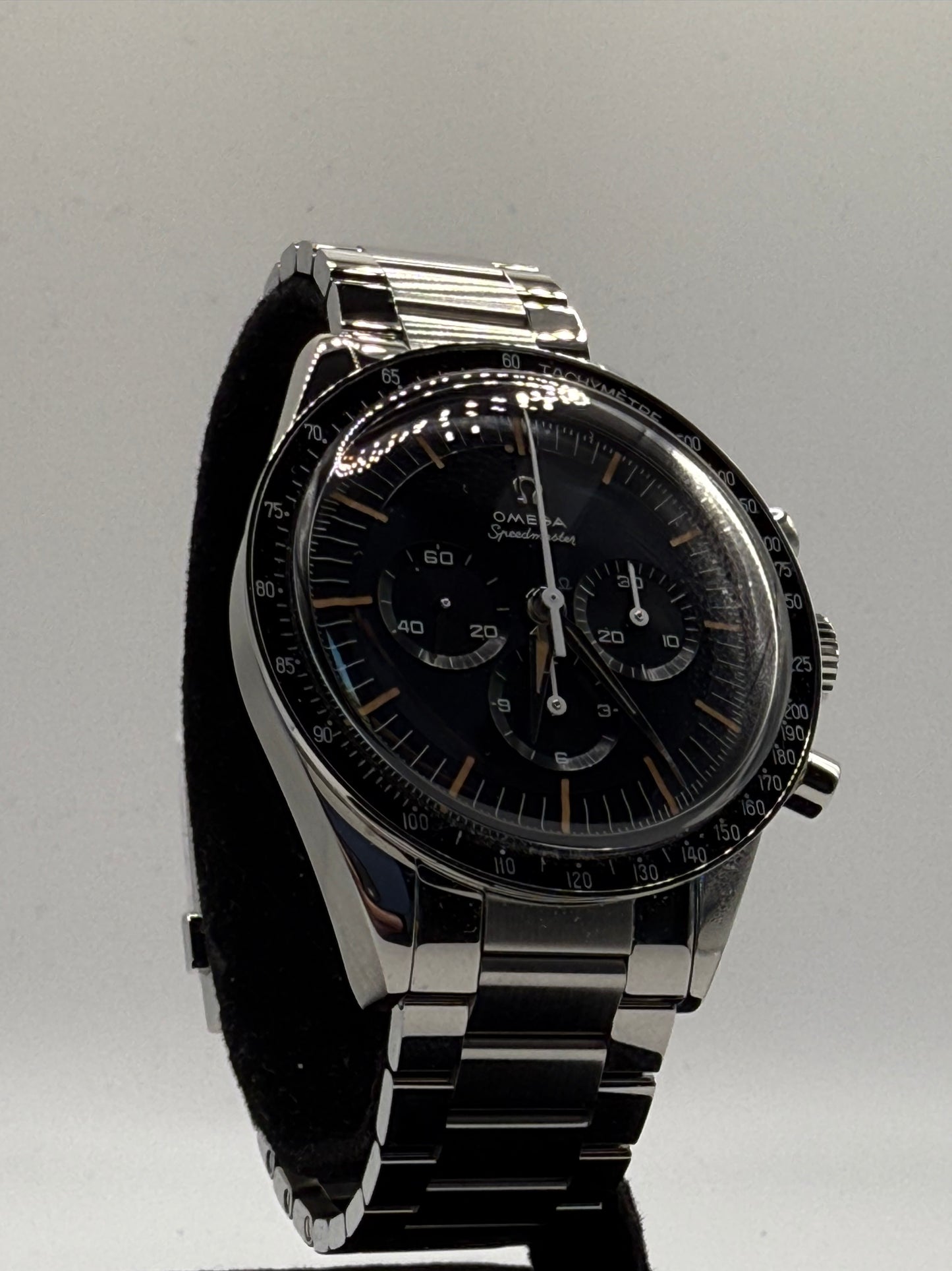 Omega Speedmaster FOIS 310.30.40.50.06.001 – 2024 Full Set, Unworn