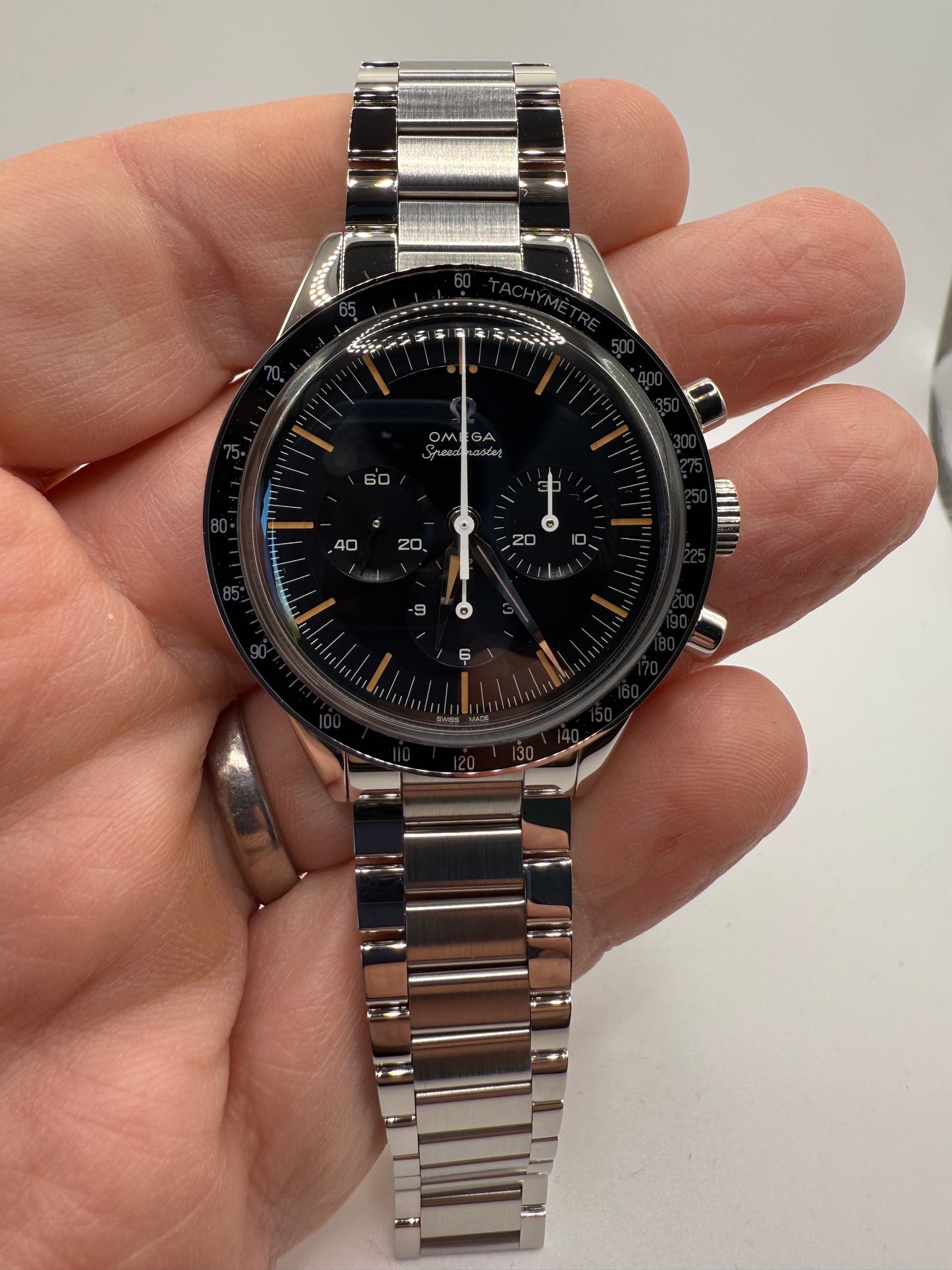 Omega Speedmaster FOIS 310.30.40.50.06.001 – 2024 Full Set, Unworn