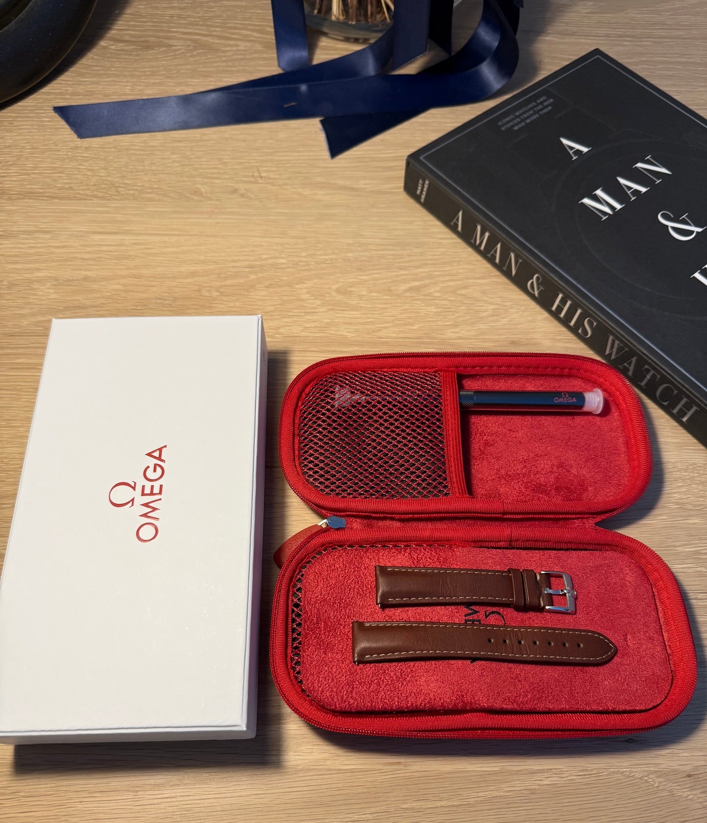 Omega Speedmaster FOIS 310.30.40.50.06.001 – 2024 Full Set, Unworn