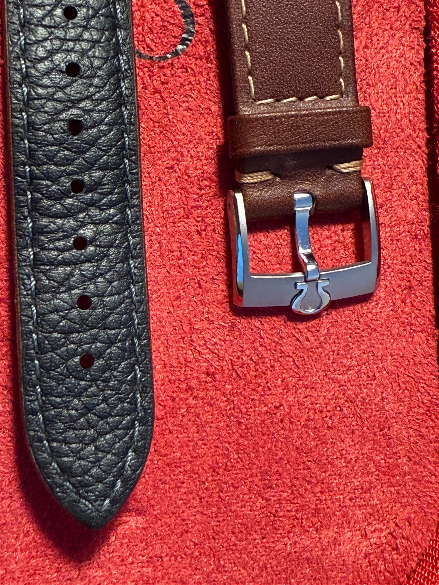 Omega Speedmaster FOIS 310.30.40.50.06.001 – 2024 Full Set, Unworn
