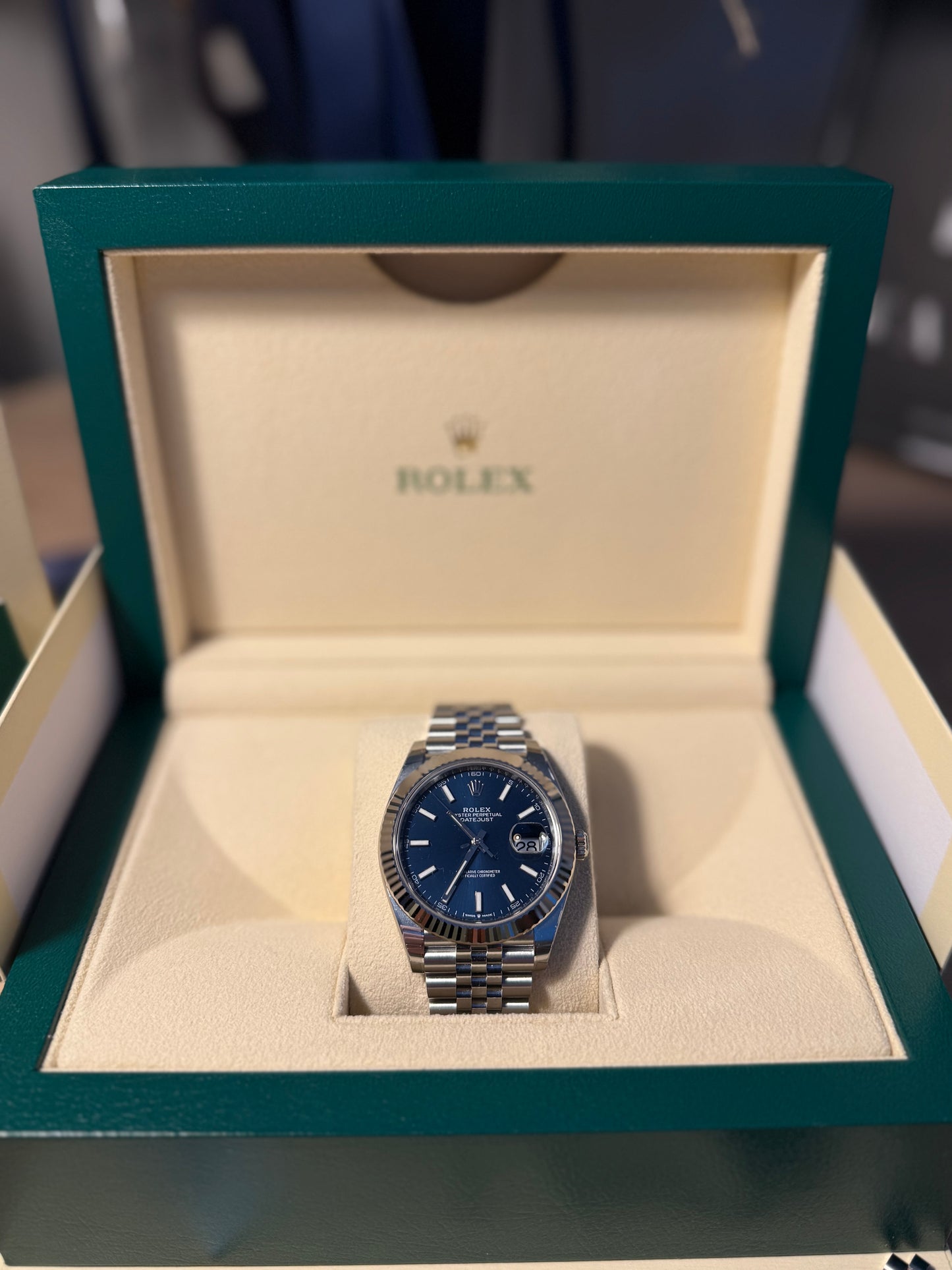 Rolex Datejust ref 126334 - 2024 Full set, Stickered, Unworn