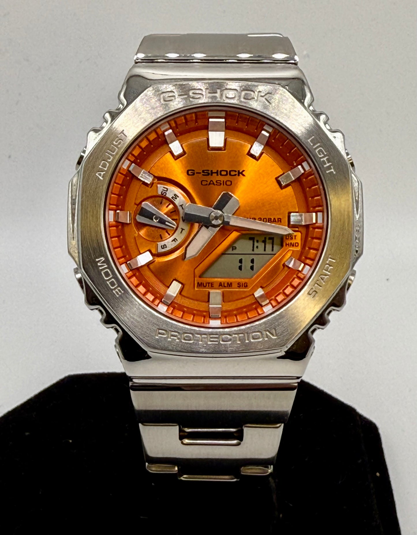 Casio G-SHOCK GM-2110D-4AER Orange - New Unworn