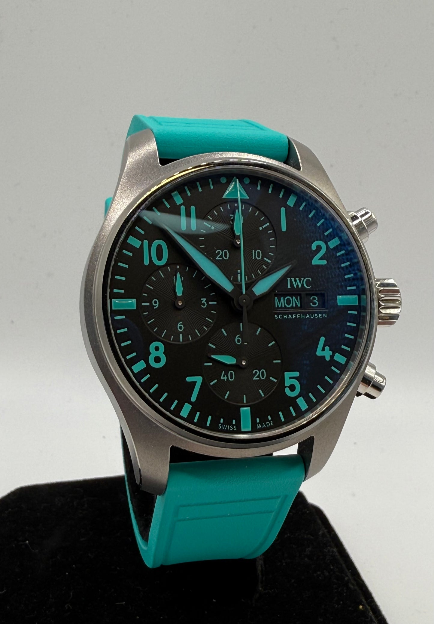 IWC Pilot’s Chronograph Mercedes-AMG Petronas IW388108 – 2024 Full Set, Unworn