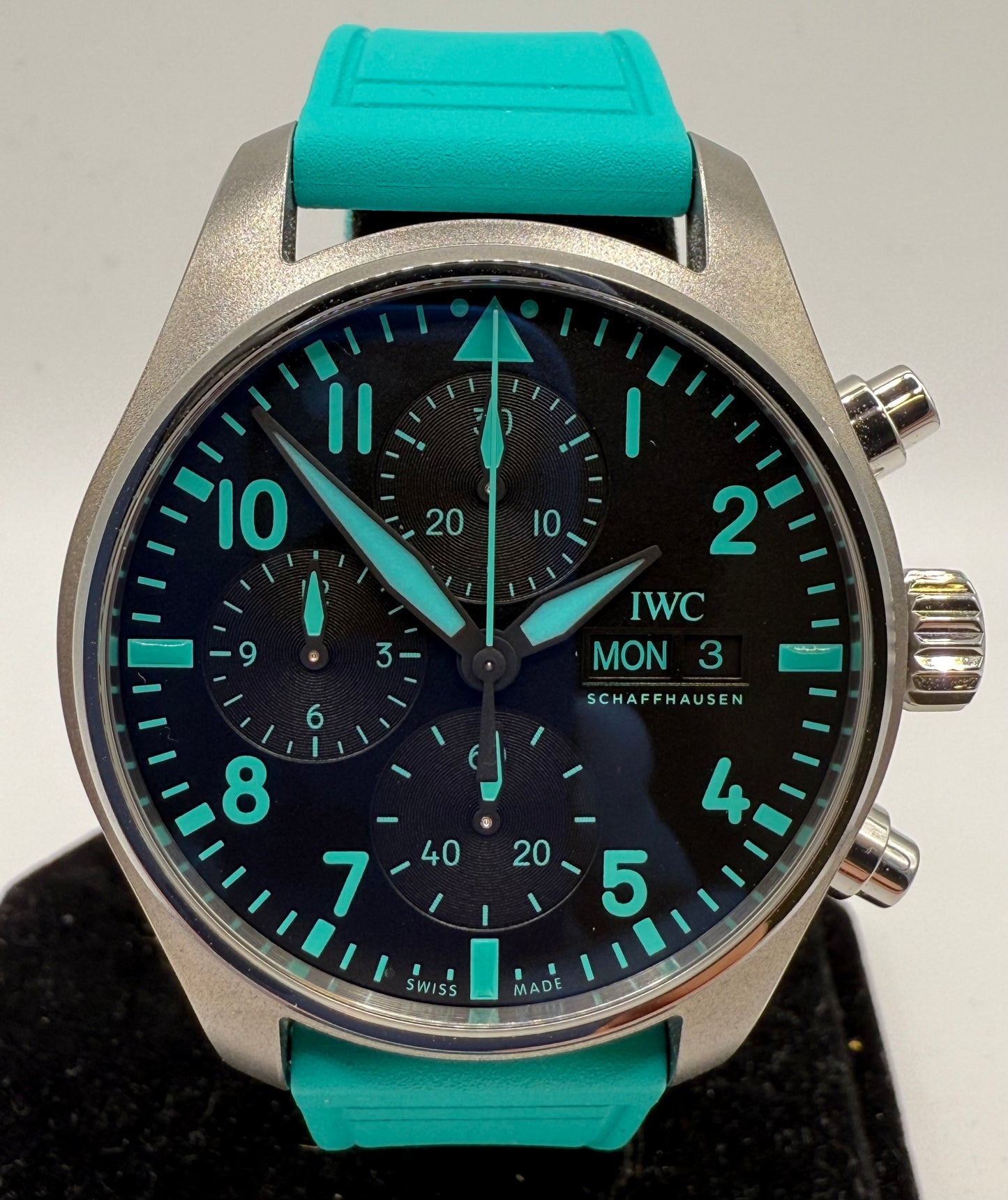 IWC Pilot’s Chronograph Mercedes-AMG Petronas IW388108 – 2024 Full Set, Unworn